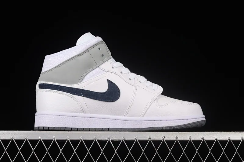 All categories Air Jordan Jordan series basketball shoes Air Jordan 1 Mid Z version Air Jordan 1 Mid AJ1 Joe 1 simple white and gray mid-top retro basketball shoes DR8038-100